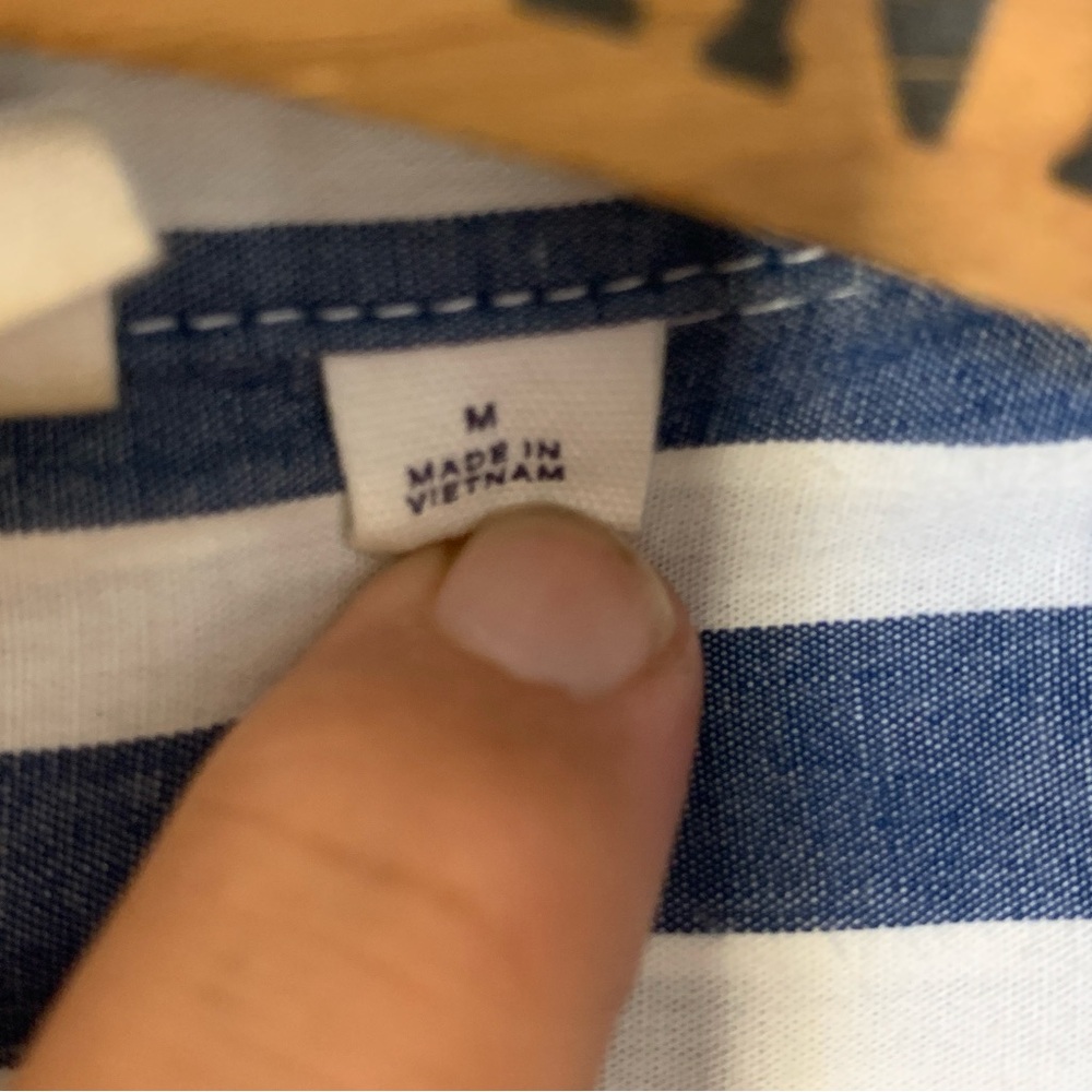 GAP Navy White Striped Button-Up Shirt 100% Cotton Long Sleeve Women’s Medium - Picture 5 of 9